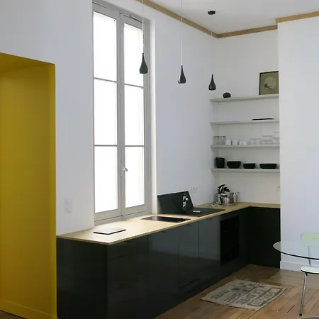 Apartment Atypique Au Coeur Du Historique Bordeaux
